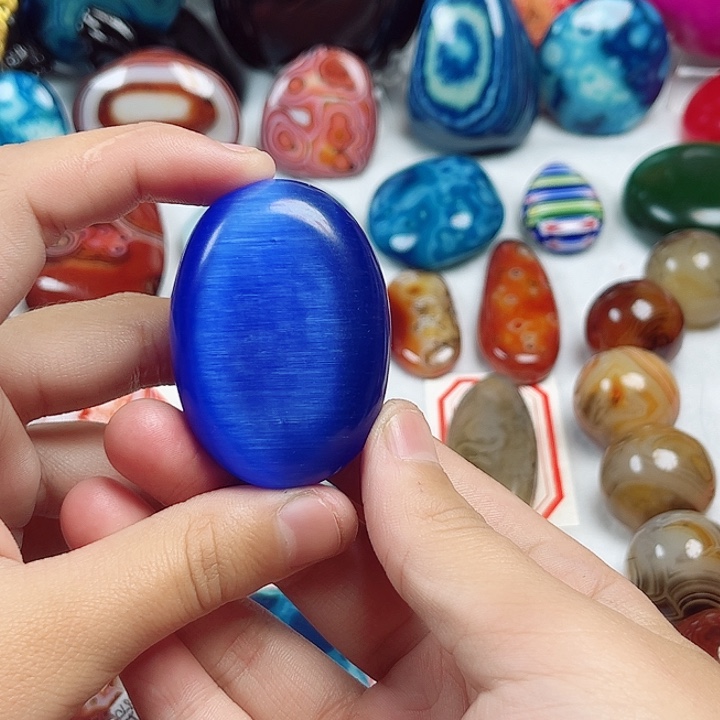 玛瑙/玉髓未镶嵌珠宝奇石