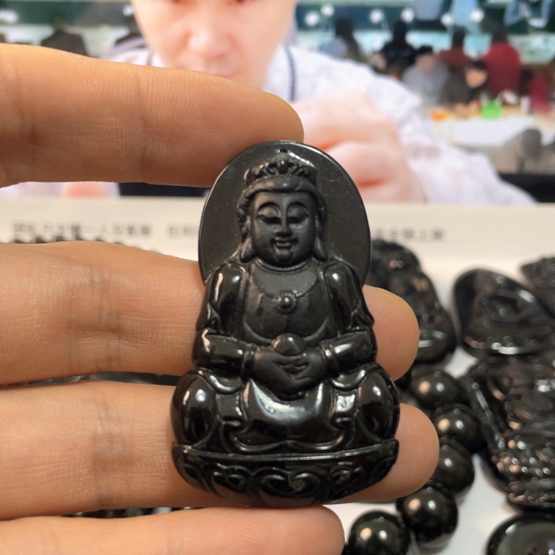 翡翠吊坠(不含链)未镶嵌3