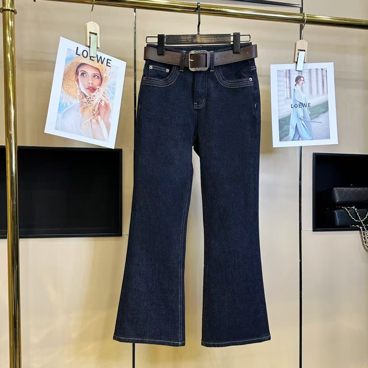 【ZM纵美】复古洋气显瘦简约九分高弹微喇植绒牛仔裤2330618