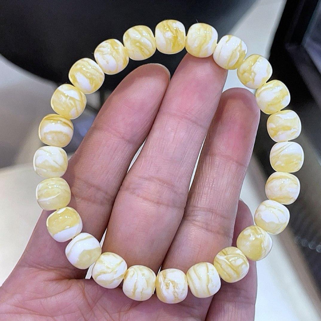 8.73俄料金白虎皮千层雪高桩老型手串，8.73克，层层叠叠纹理