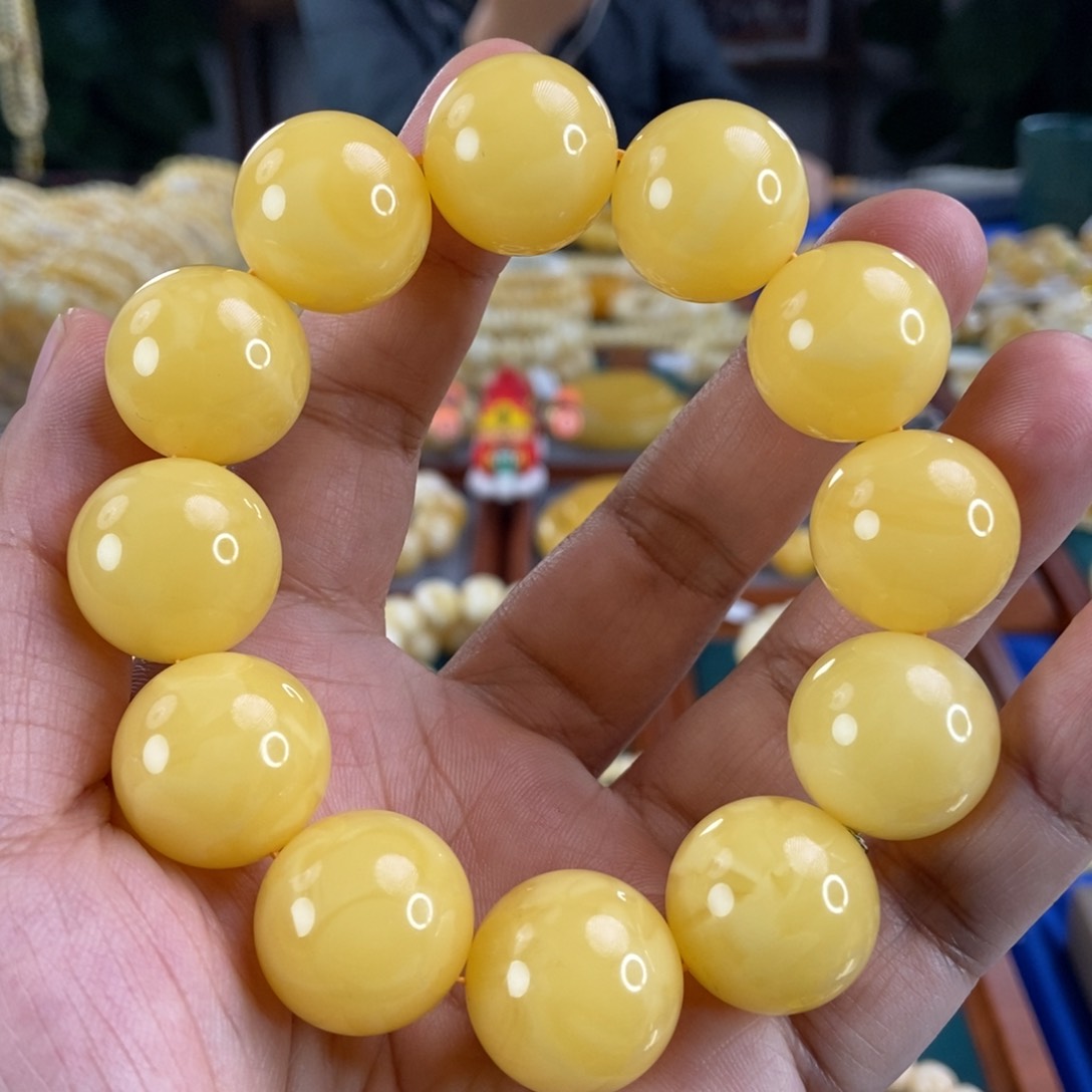 琥珀珠宝奇石未镶嵌20鸡油黄蜜蜡手串56