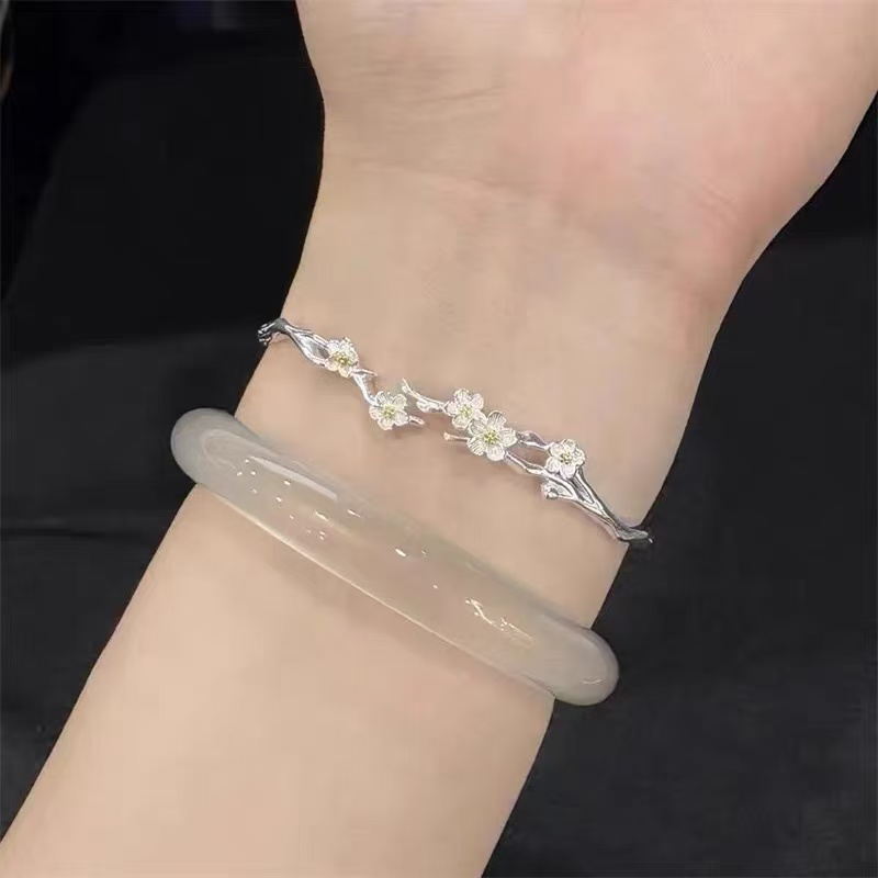 足银手镯 莫离茉莉花999足银手镯小众轻奢精致高级感闺蜜