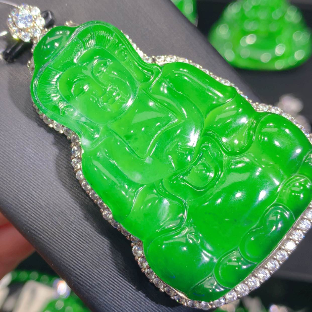 【闪购商品】翡翠颈饰银S925镶嵌3434656765