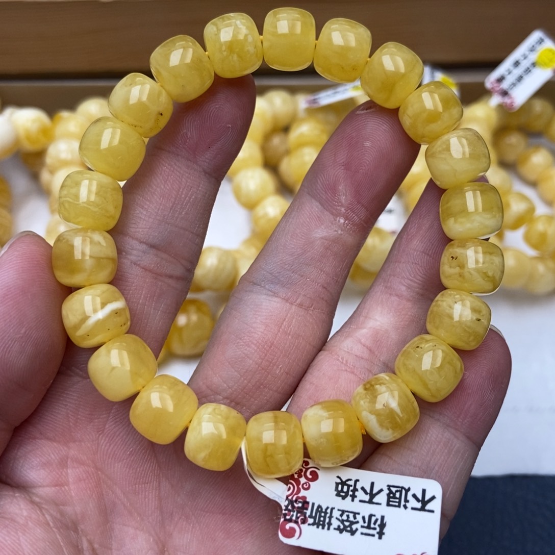 裸石琥珀未镶嵌31