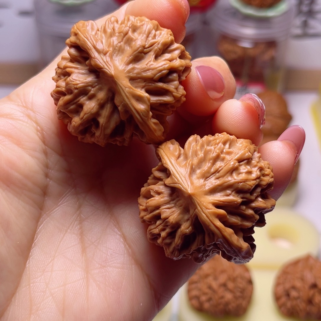 文玩核桃吊坠40.5尺秦闷