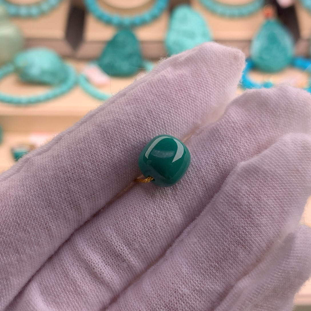 绿松石珠宝奇石未镶嵌李**?