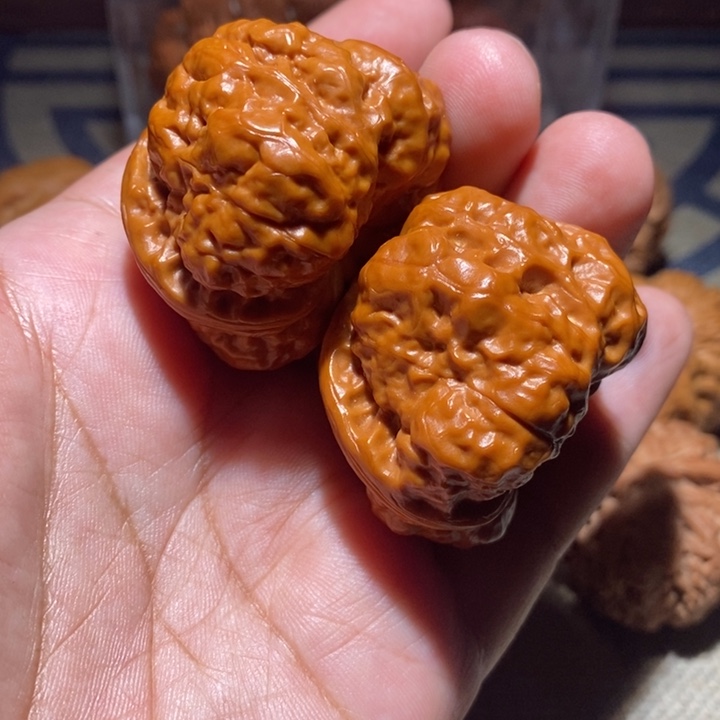 赵***运吊坠文玩核桃核桃