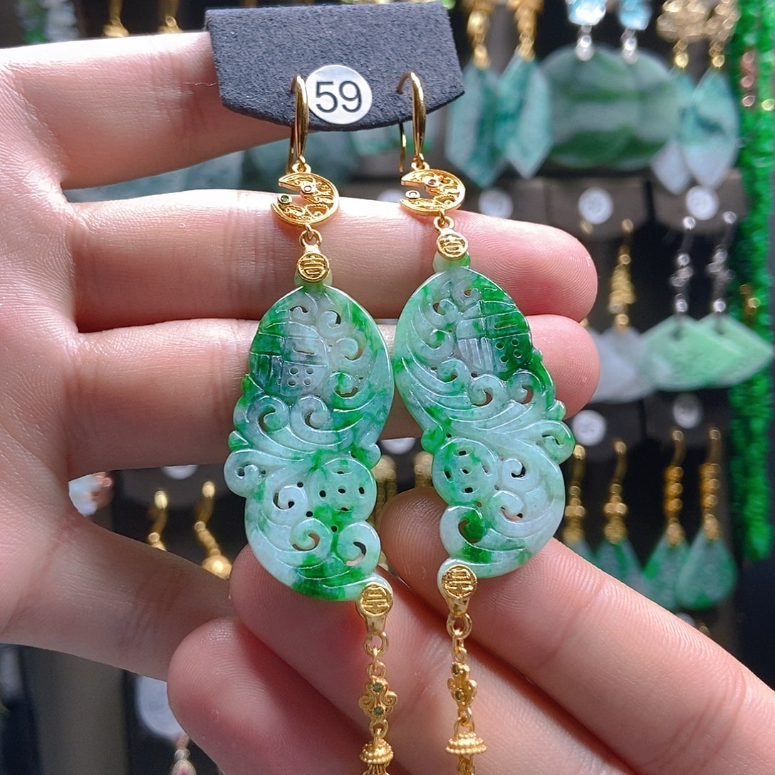 翡翠未镶嵌耳饰翡翠