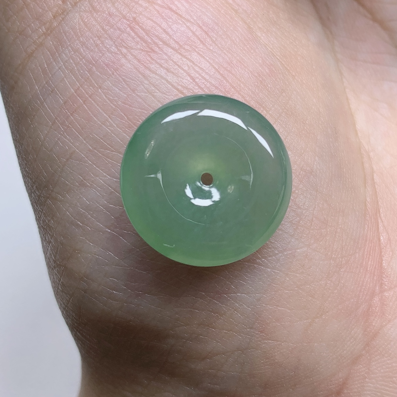 冰润满绿厚装小平安扣缅甸翡翠玉坠 种色兼备 尺寸19.2/5.9mm