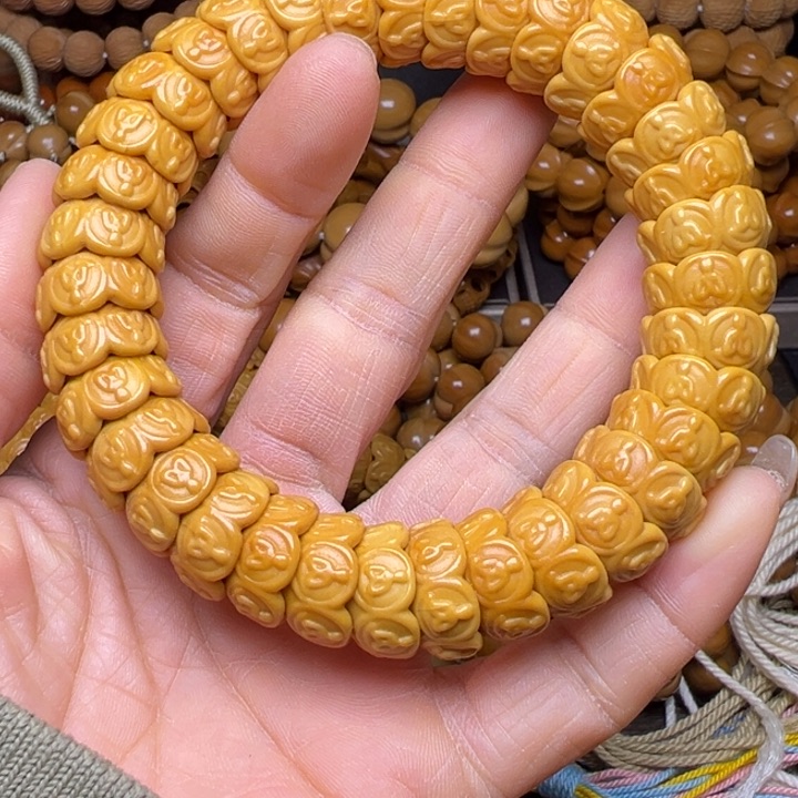 吊坠橄榄核聚宝盆