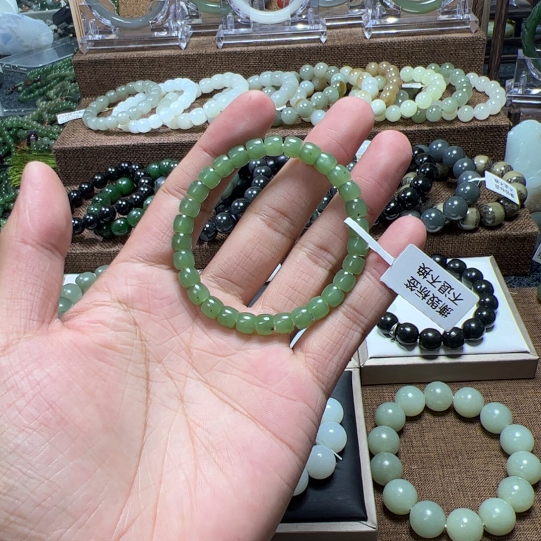 手链未镶嵌和田玉（糖玉）