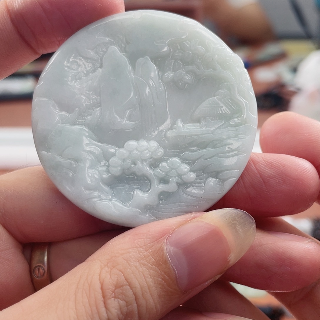 翡翠未镶嵌颈饰翡翠