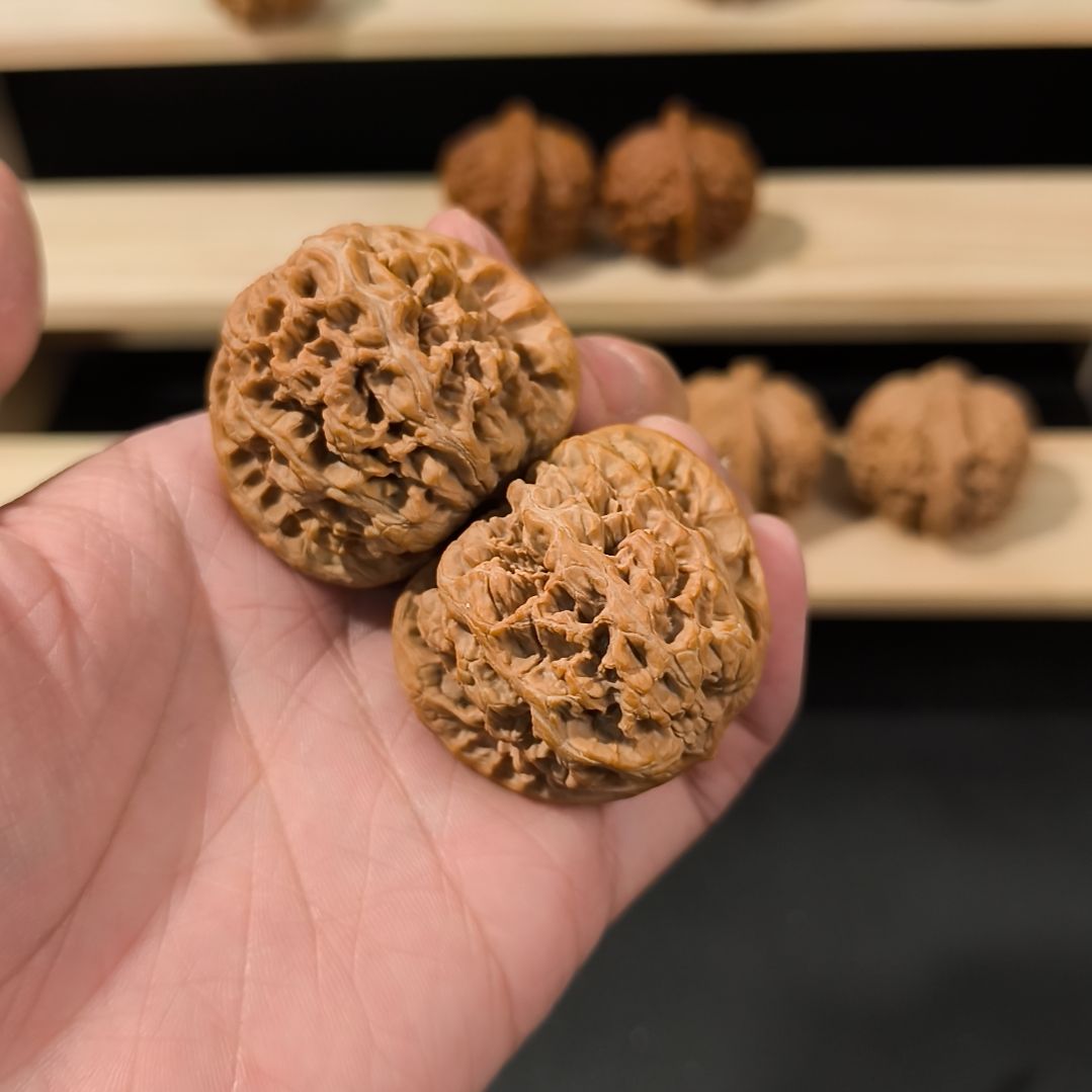 文玩核桃吊坠44将军膀