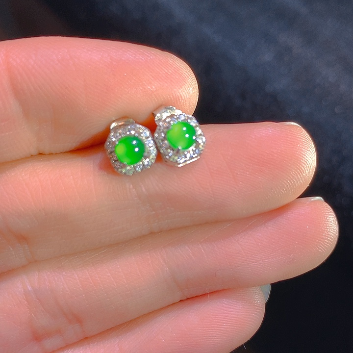 【闪购商品】翡翠颈饰银S925镶嵌翡翠