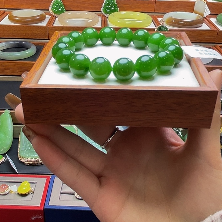 和田玉和田玉碧玉手串未镶嵌