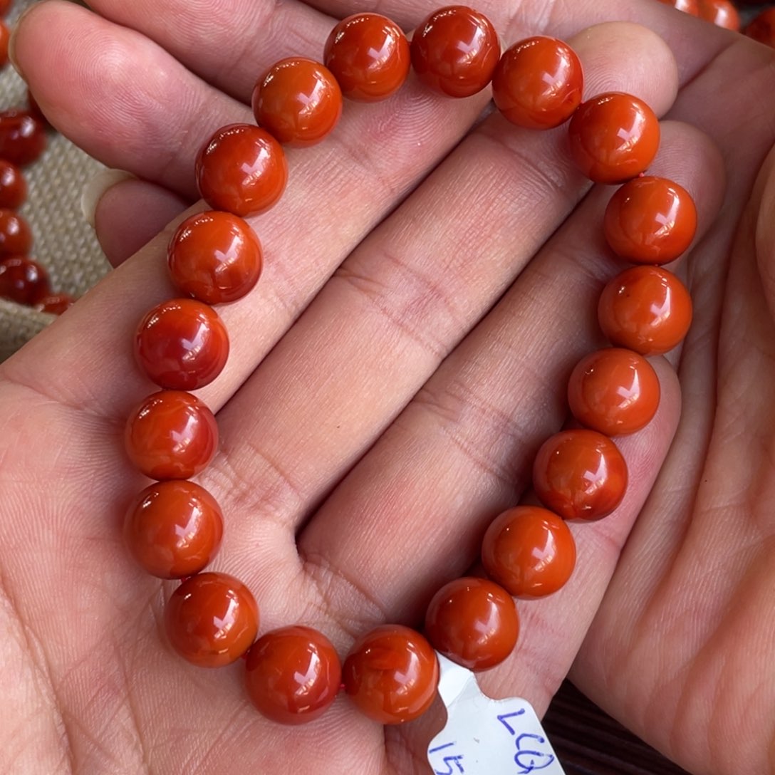 南红玛瑙单圈未镶嵌y***?