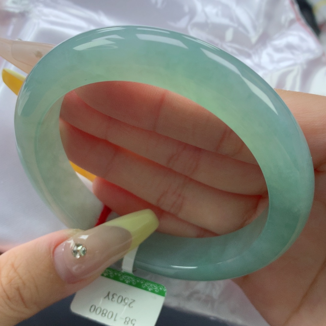 翡翠手镯未镶嵌缅甸天然翡翠A货58