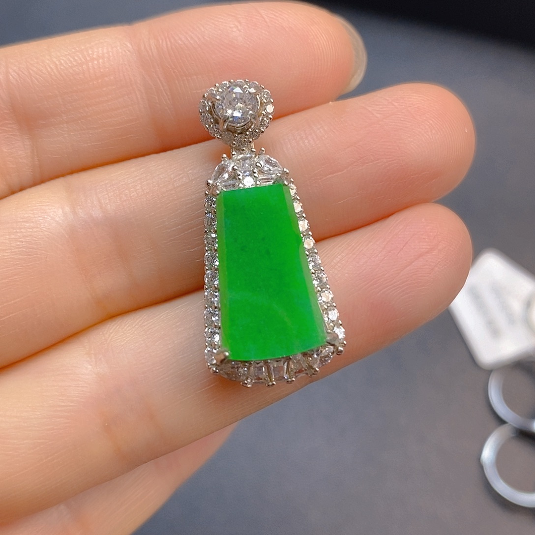 翡翠银S925镶嵌颈饰