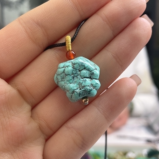 未镶嵌绿松石珠宝奇石