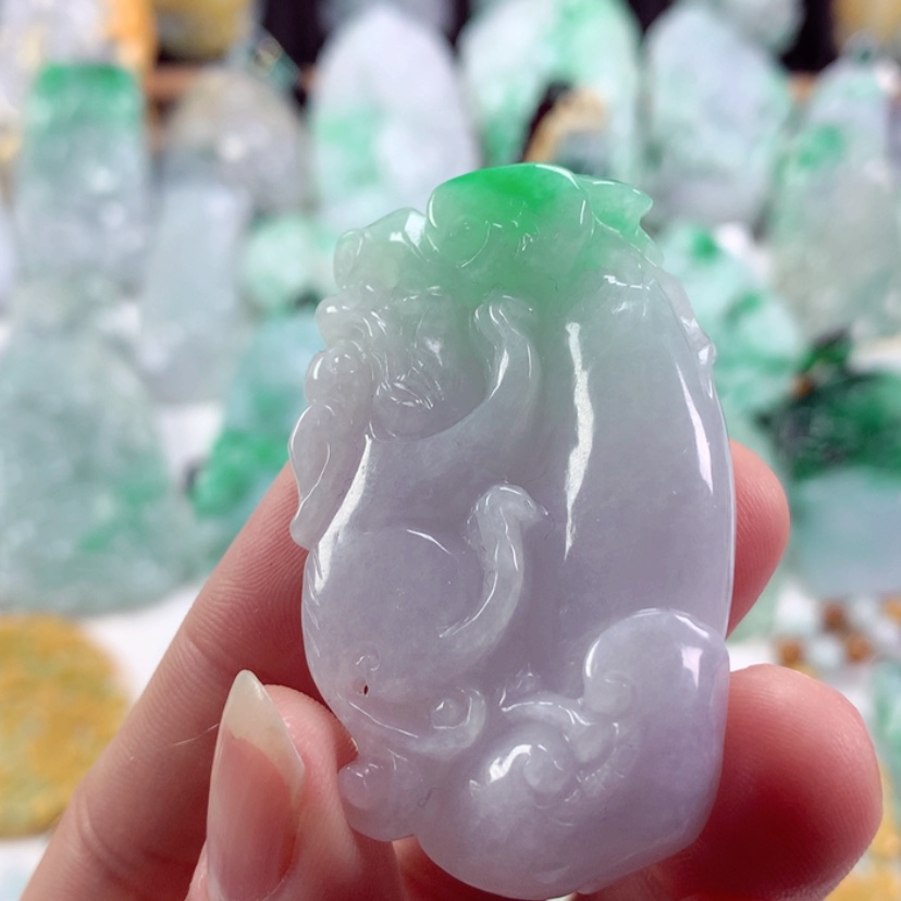 【闪购商品】翡翠吊坠(不含链)未镶嵌