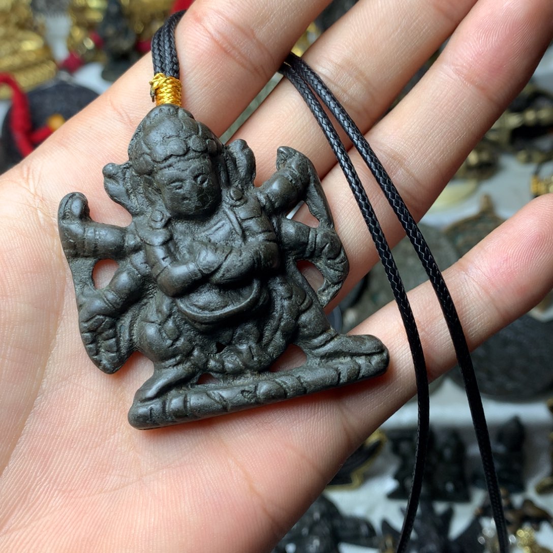 不***称泥塑直播间漏价天铁