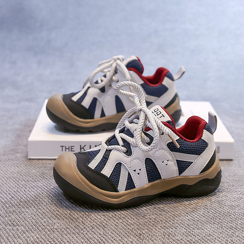 女童软底春秋新款男童跑步网面百搭女运动鞋男登山鞋防滑复古韩版