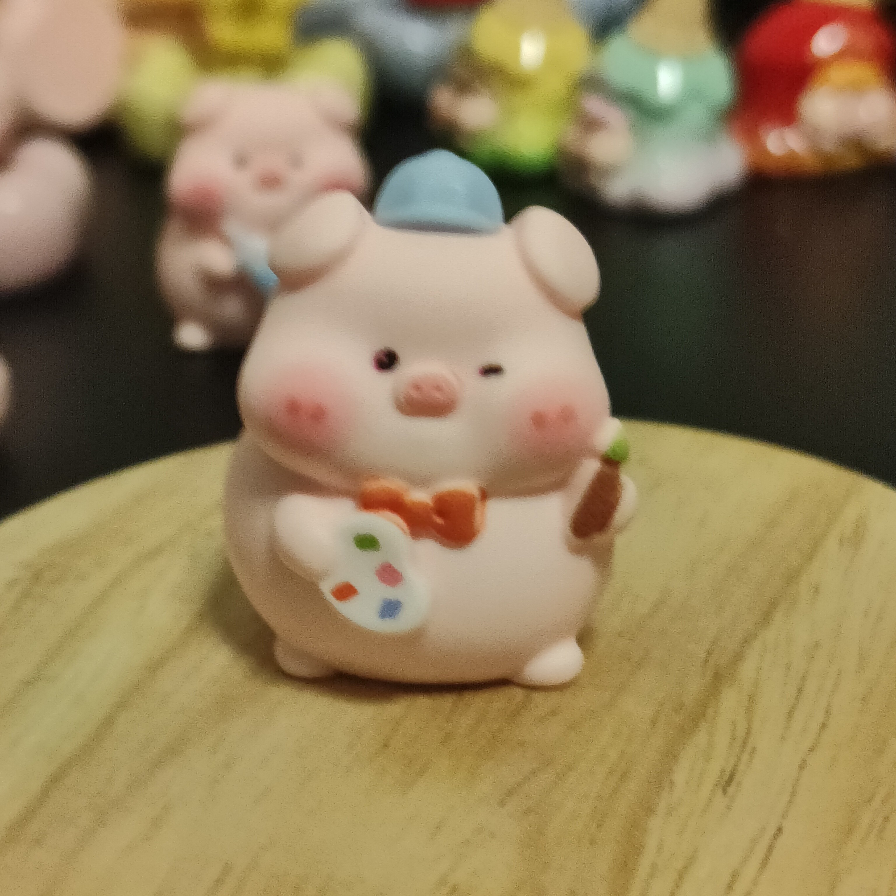 可爱粉色职业小猪系列桌面车载两用系装饰品摆件