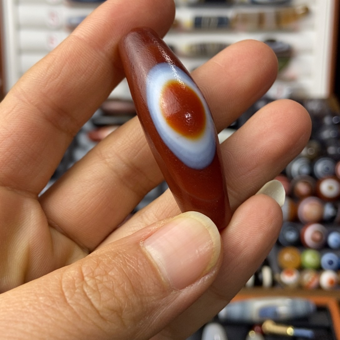 未镶嵌颈饰玛瑙/玉髓保****少