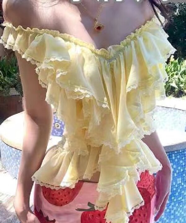 欧街-挂脖蕾丝多层花边上衣03233