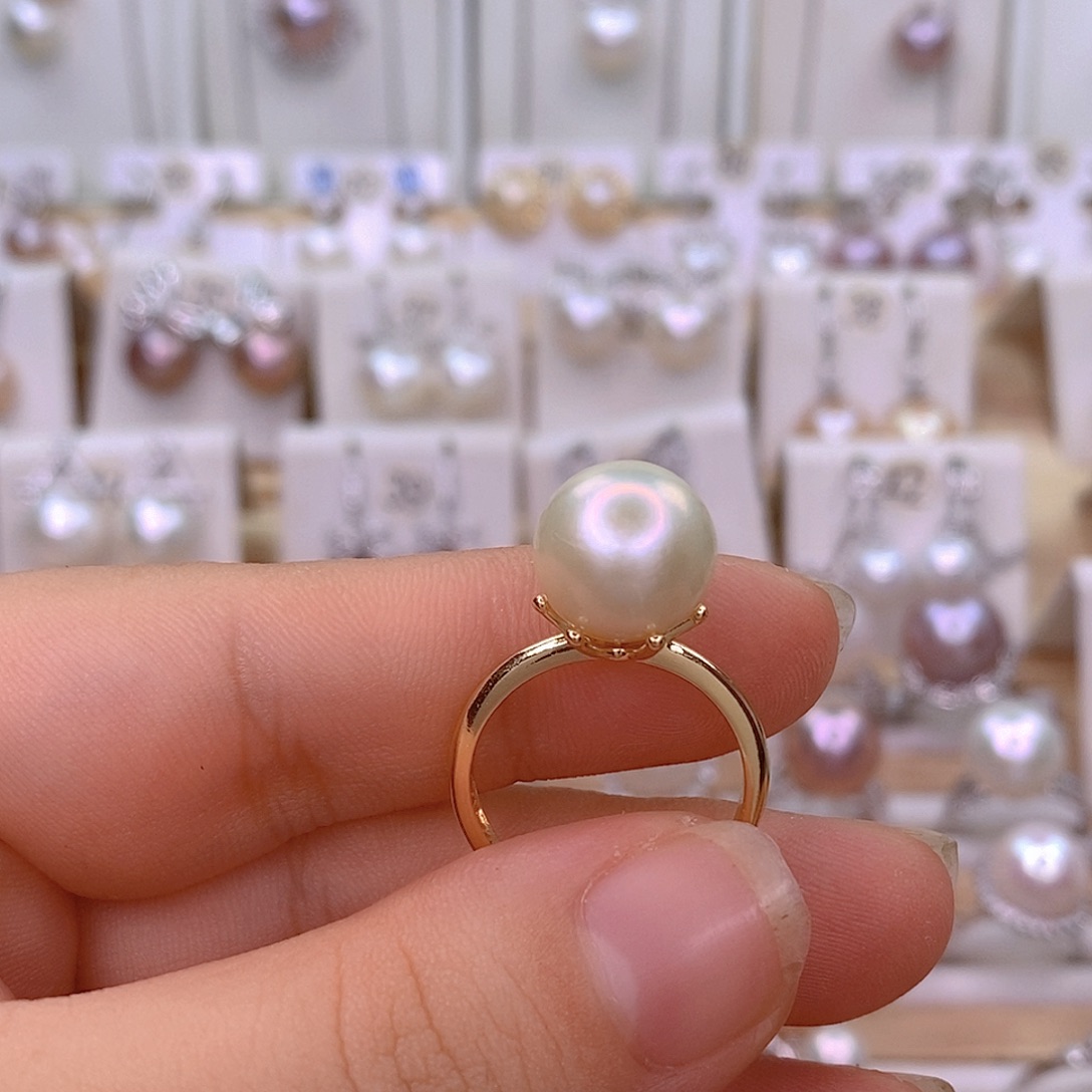 颈饰未镶嵌淡水珍珠