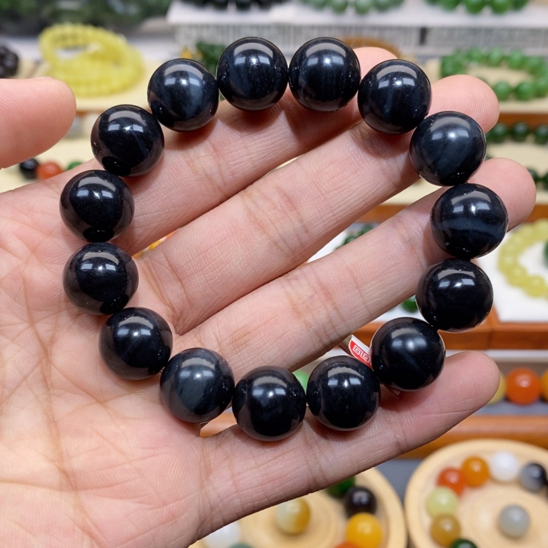 和田玉手串未镶嵌