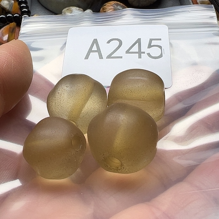 ****财玛瑙/玉髓未镶嵌手链