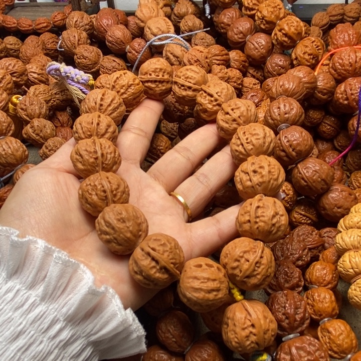 文玩核桃吊坠元宝一道筋