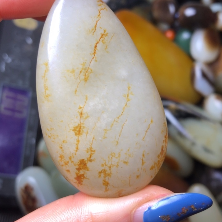 和田玉未镶嵌珠宝奇石