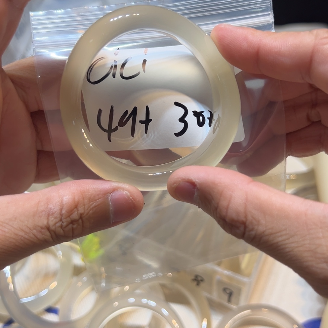 c***.玛瑙/玉髓合金手镯3单发一根