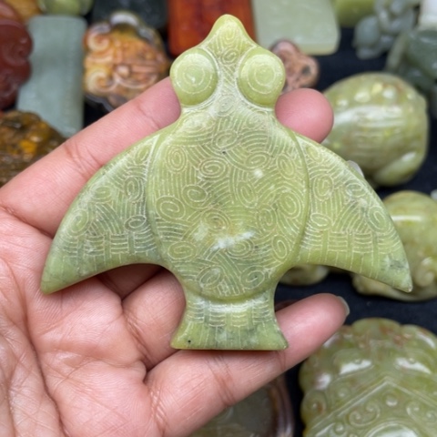 蛇纹石玉颈饰未镶嵌49