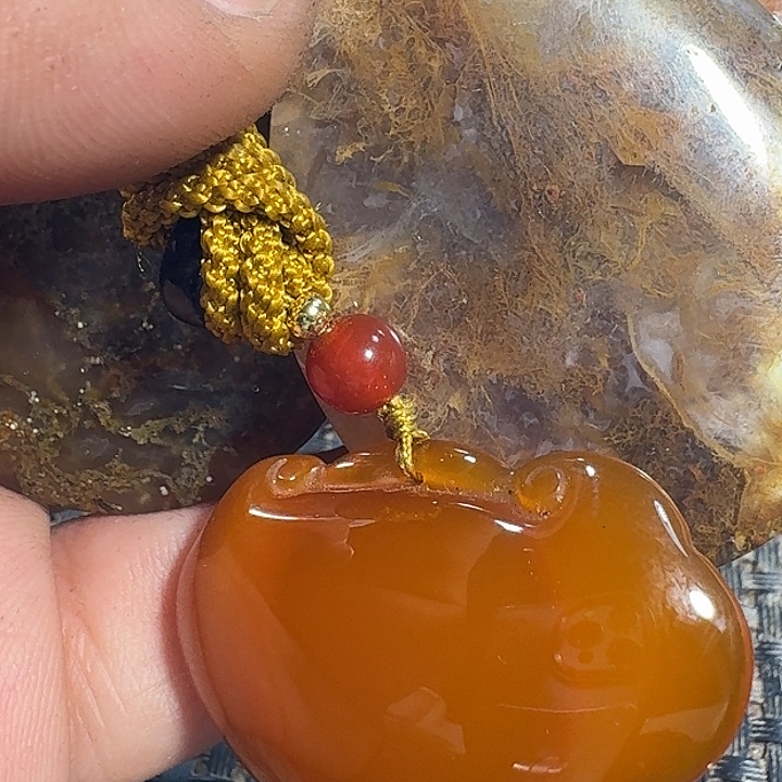 方***冀玛瑙/玉髓未镶嵌颈饰