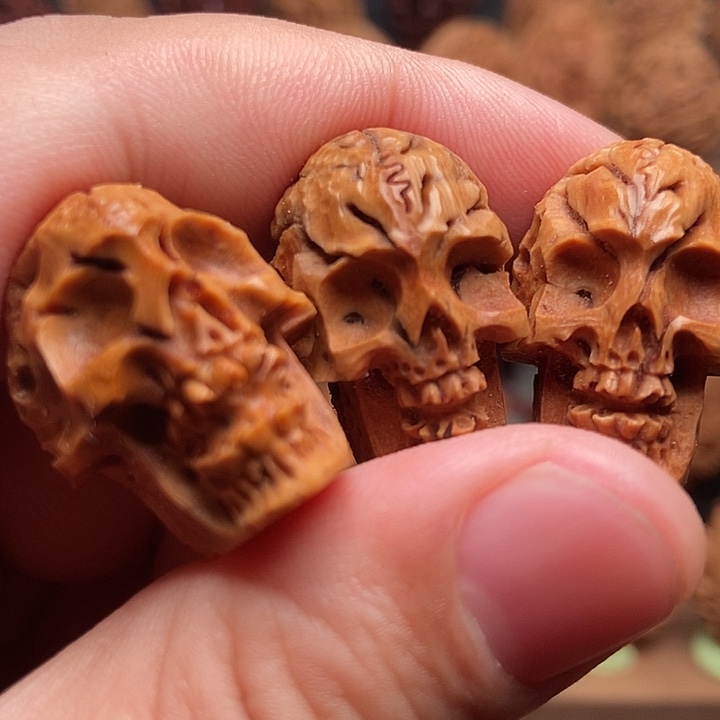 月***宿纯手工三个骷髅大尺寸