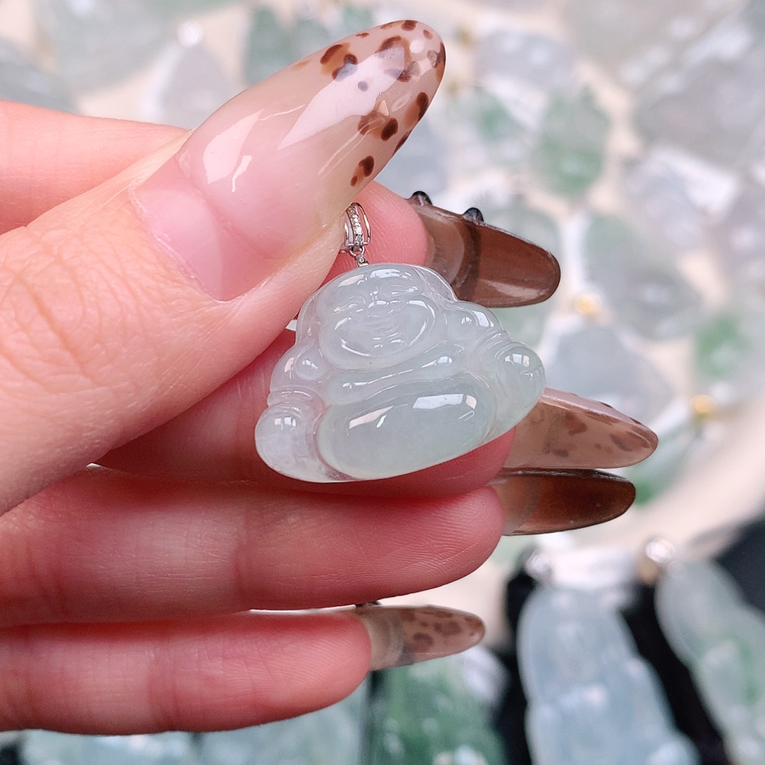 翡翠颈饰18K金镶嵌冰晴佛17.5、24.5、6.8