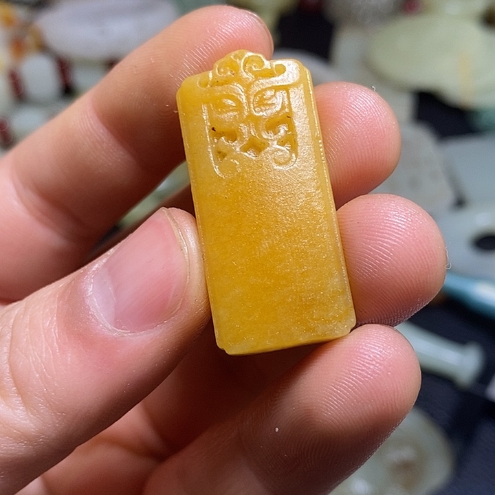 和田玉（糖玉）未镶嵌颈饰