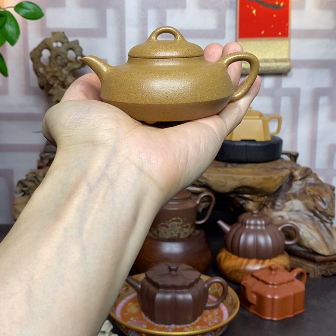 茶壶紫砂紫砂茶具老段三足石瓢