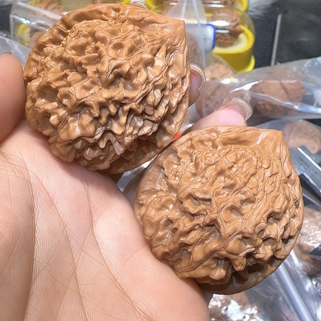 文玩核桃吊坠45➕官帽