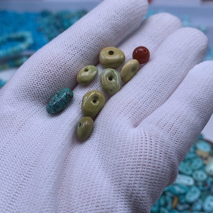 此***悠南红玛瑙未镶嵌珠宝奇石