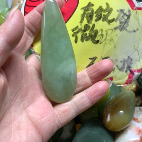 蛇纹石玉未镶嵌手把件