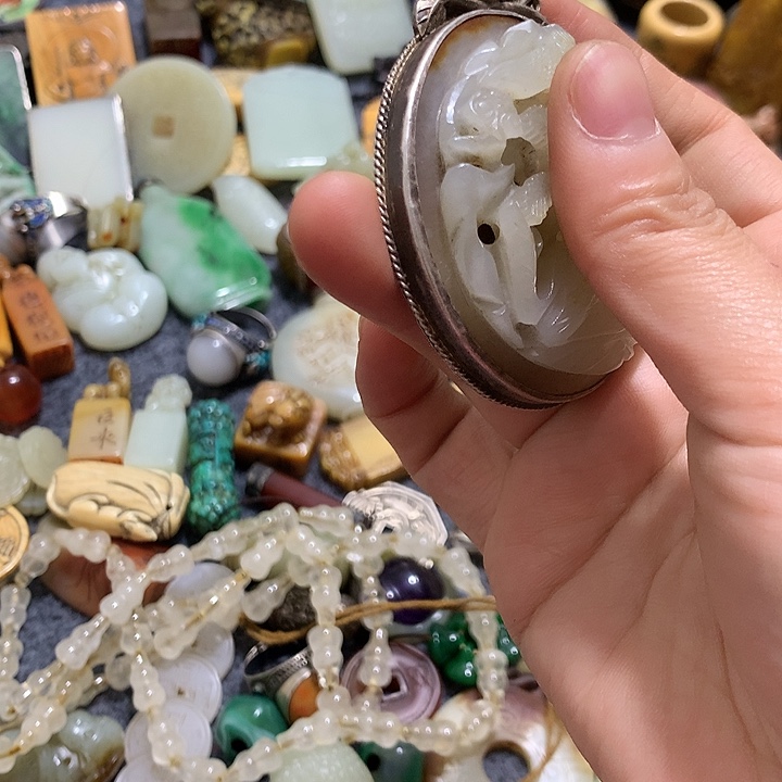 舒***！琉璃/树脂/塑料类小物件一个 小物件