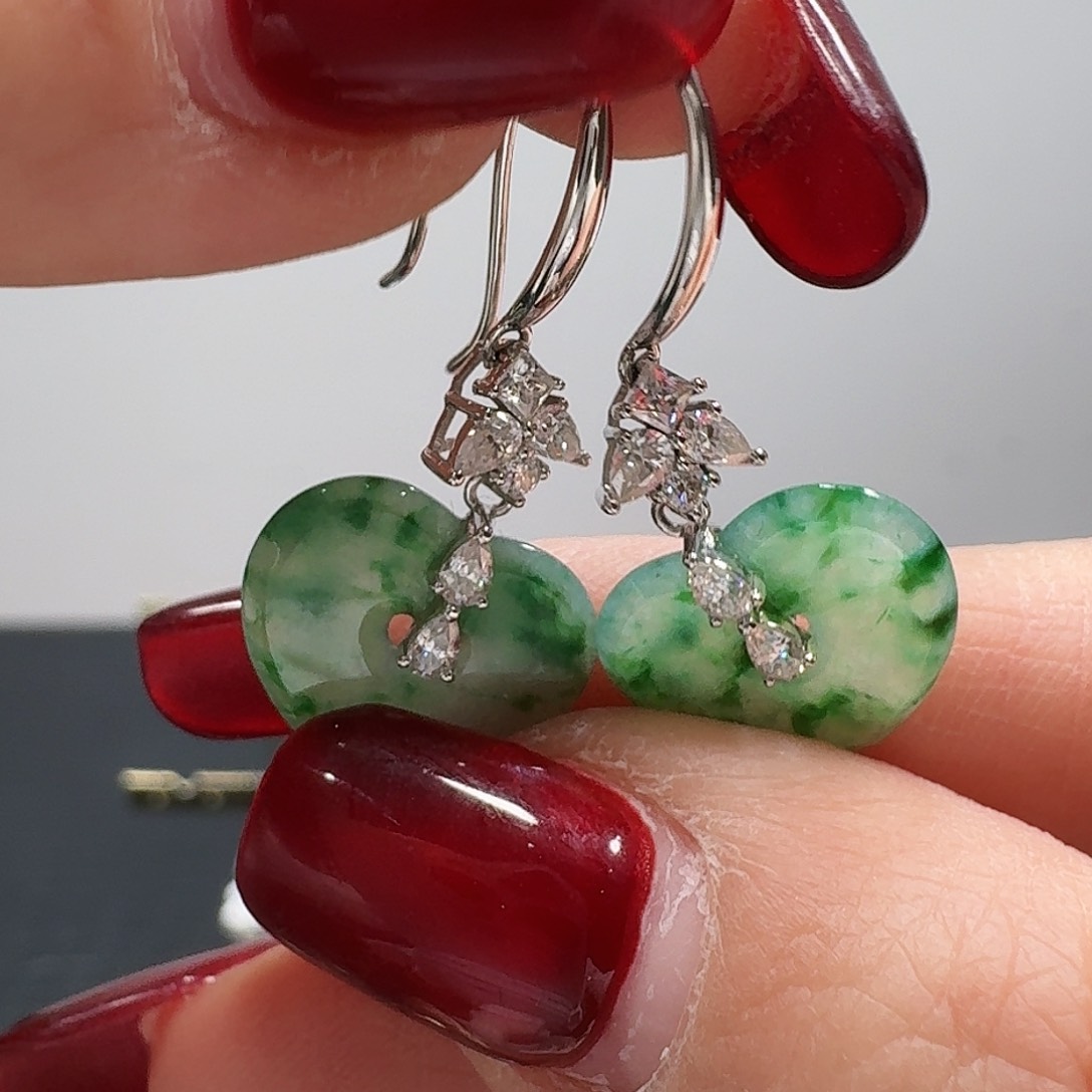 翡翠耳饰18K金镶嵌耳饰