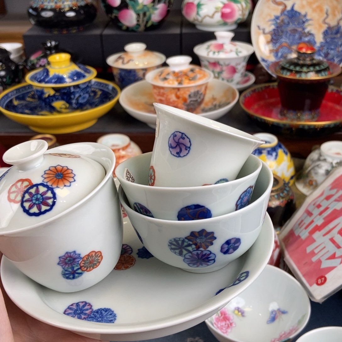 L****o陶瓷艺术家们快来加入我的