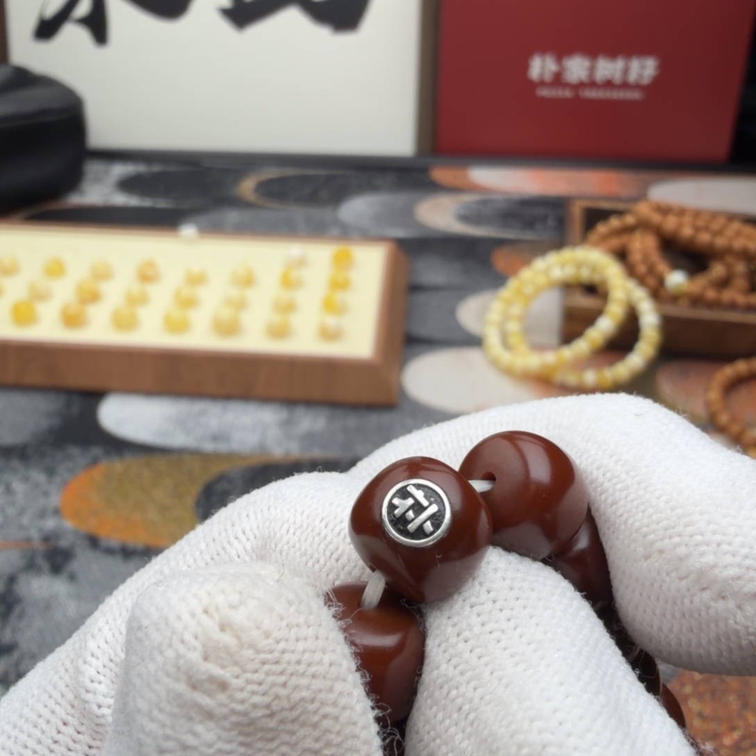 核桃金银双标配饰镶嵌