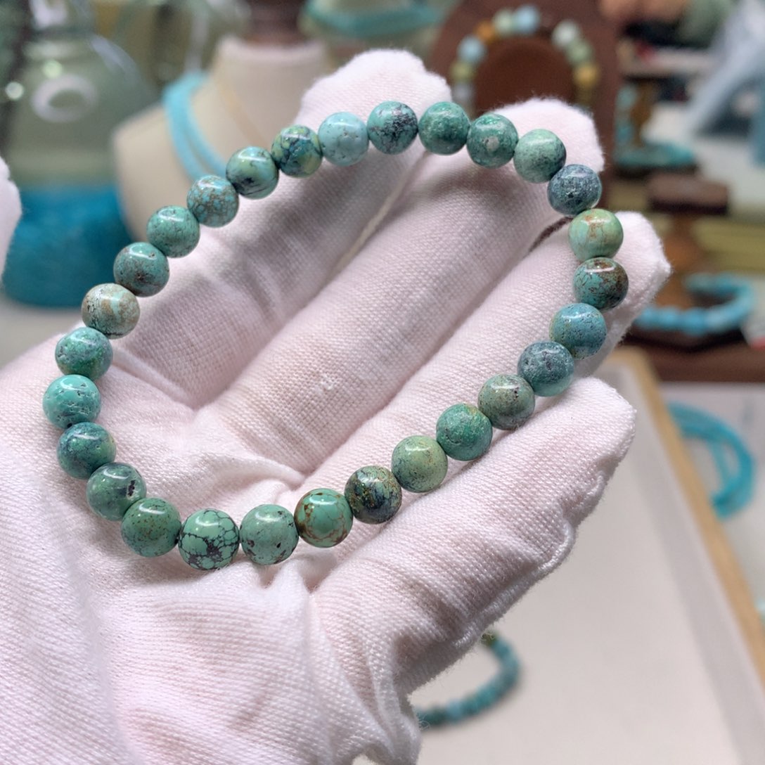 绿松石配饰未镶嵌