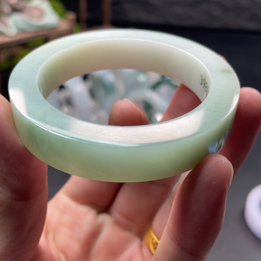 定制翡翠未镶嵌正圈冰胶湖水绿